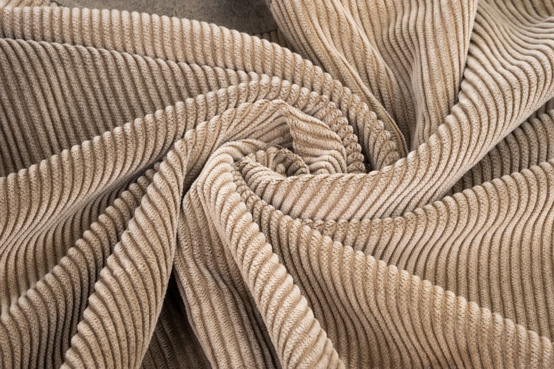 コーデュロイとは？どんな生地？種類やポイントを紹介 | AOYAMA Journal 