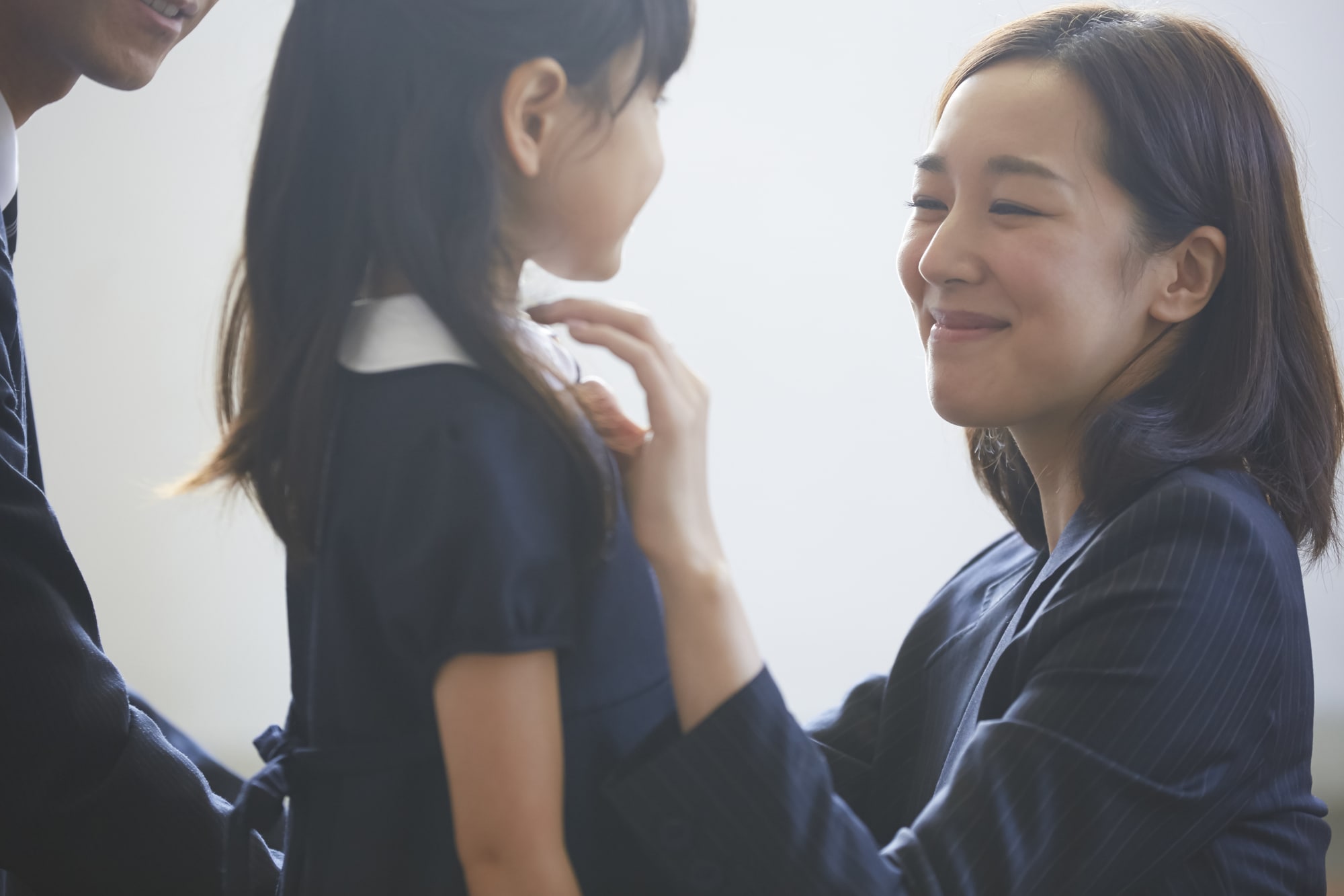 お受験ママの服装は何が正解？評価される着こなしとマナーを解説！