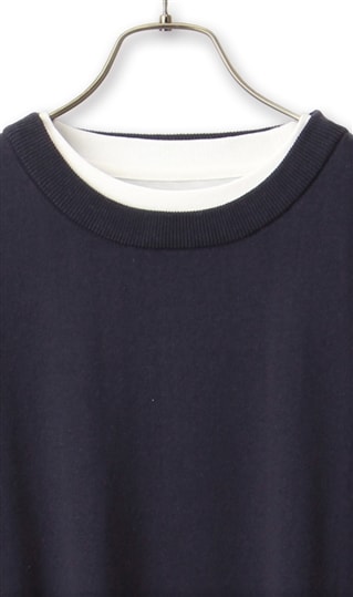【オンラインストア限定】クルーネックセーター&レイヤードTシャツ4